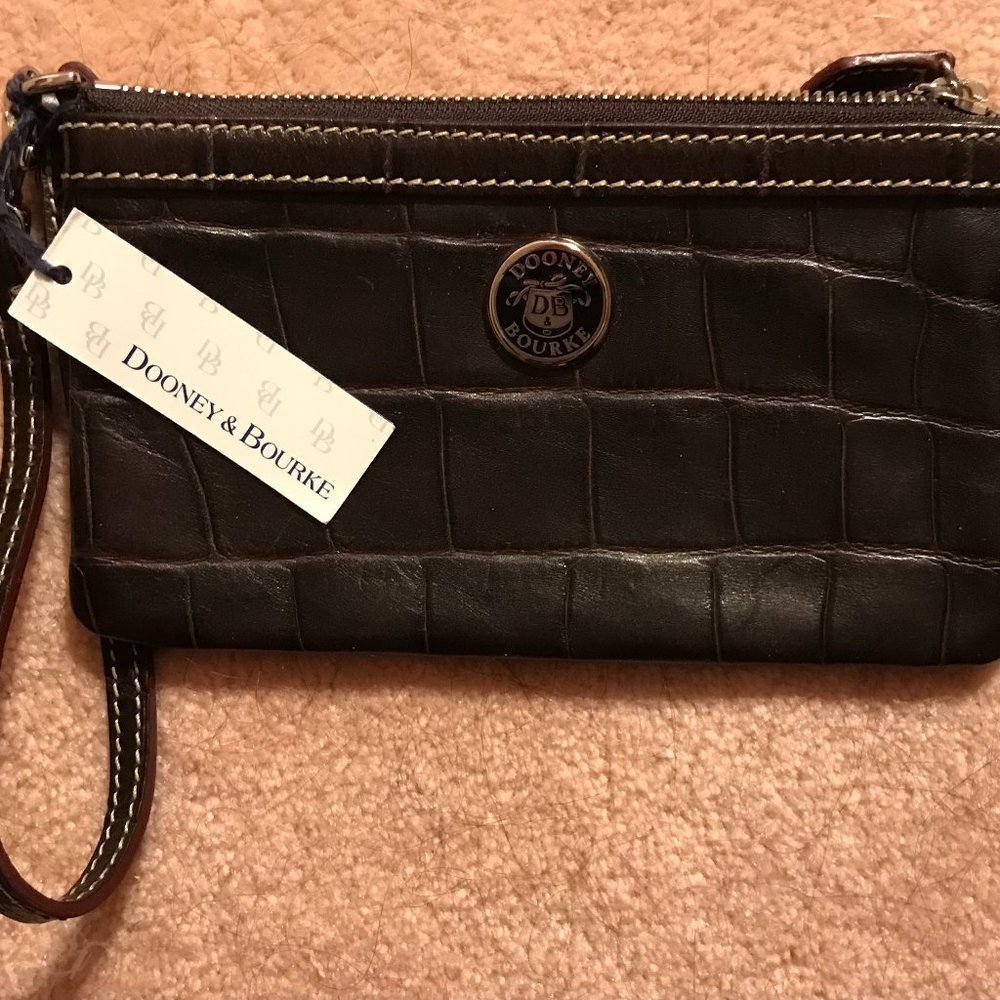 Dooney & Bourke Leather Wristlet